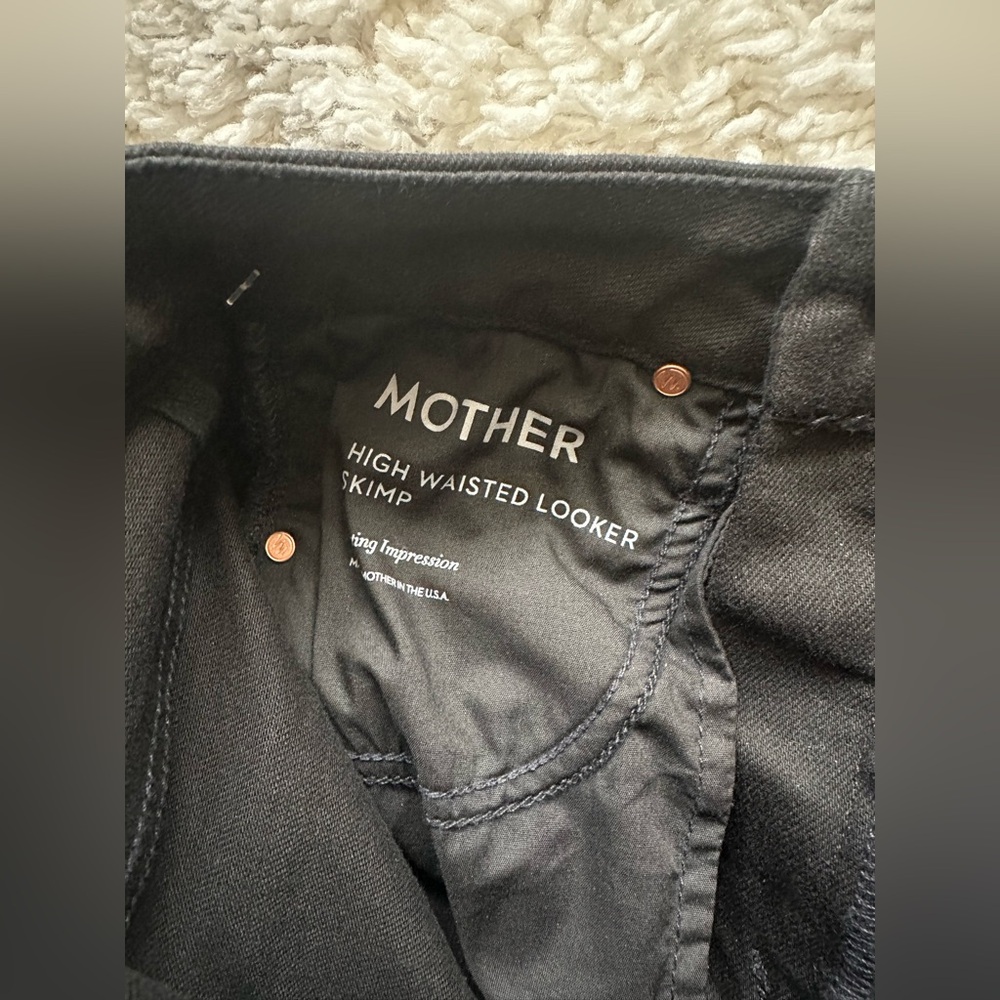Mother High Waisted Looker skimp jeans black size 23 - Picture 8 of 8